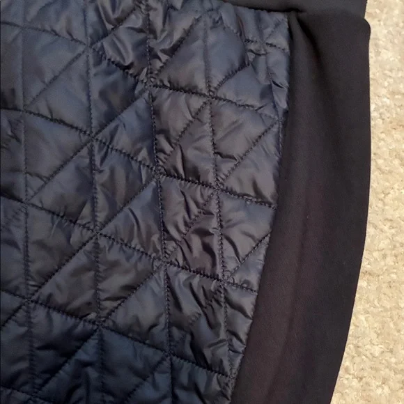 Athleta Black Quilted Women's Skirt NWT New - Picture 7 of 7